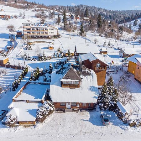 Smerichka Hotel Slavsko Exterior foto