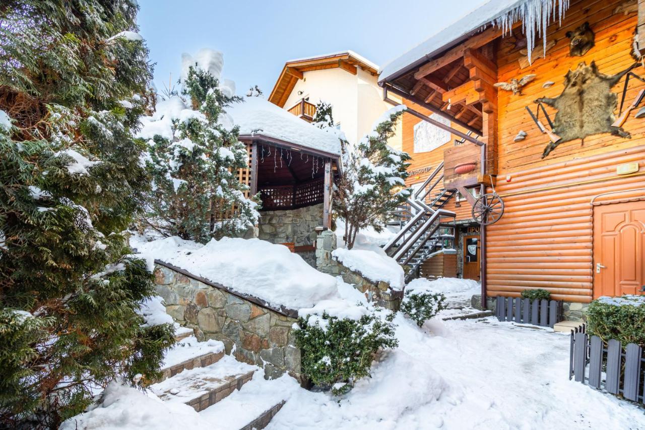 Smerichka Hotel Slavsko Exterior foto