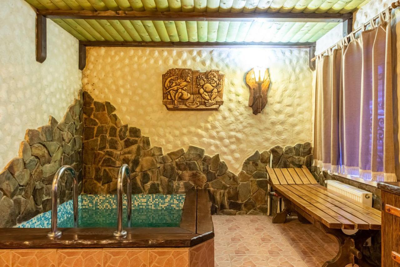 Smerichka Hotel Slavsko Exterior foto