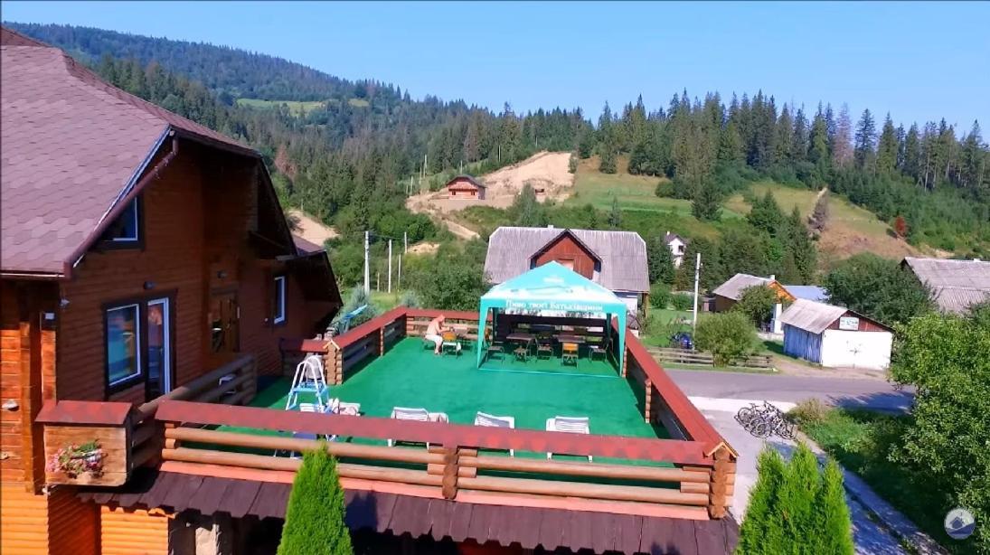Smerichka Hotel Slavsko Exterior foto